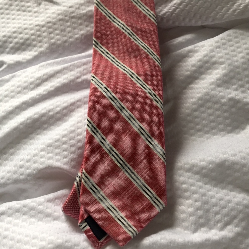 American Eagle tie